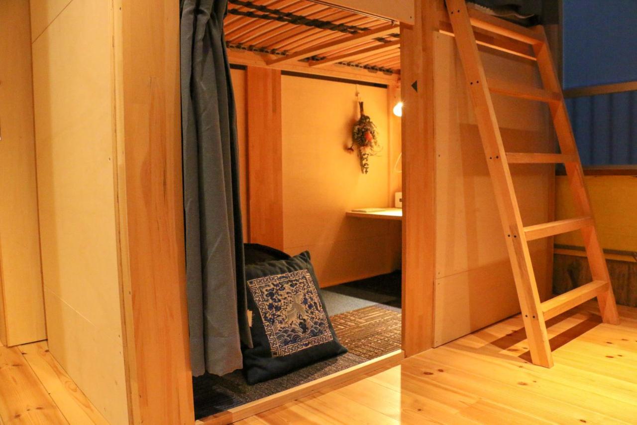 Konyamachi Guest House Kuku Takamatsu Ngoại thất bức ảnh