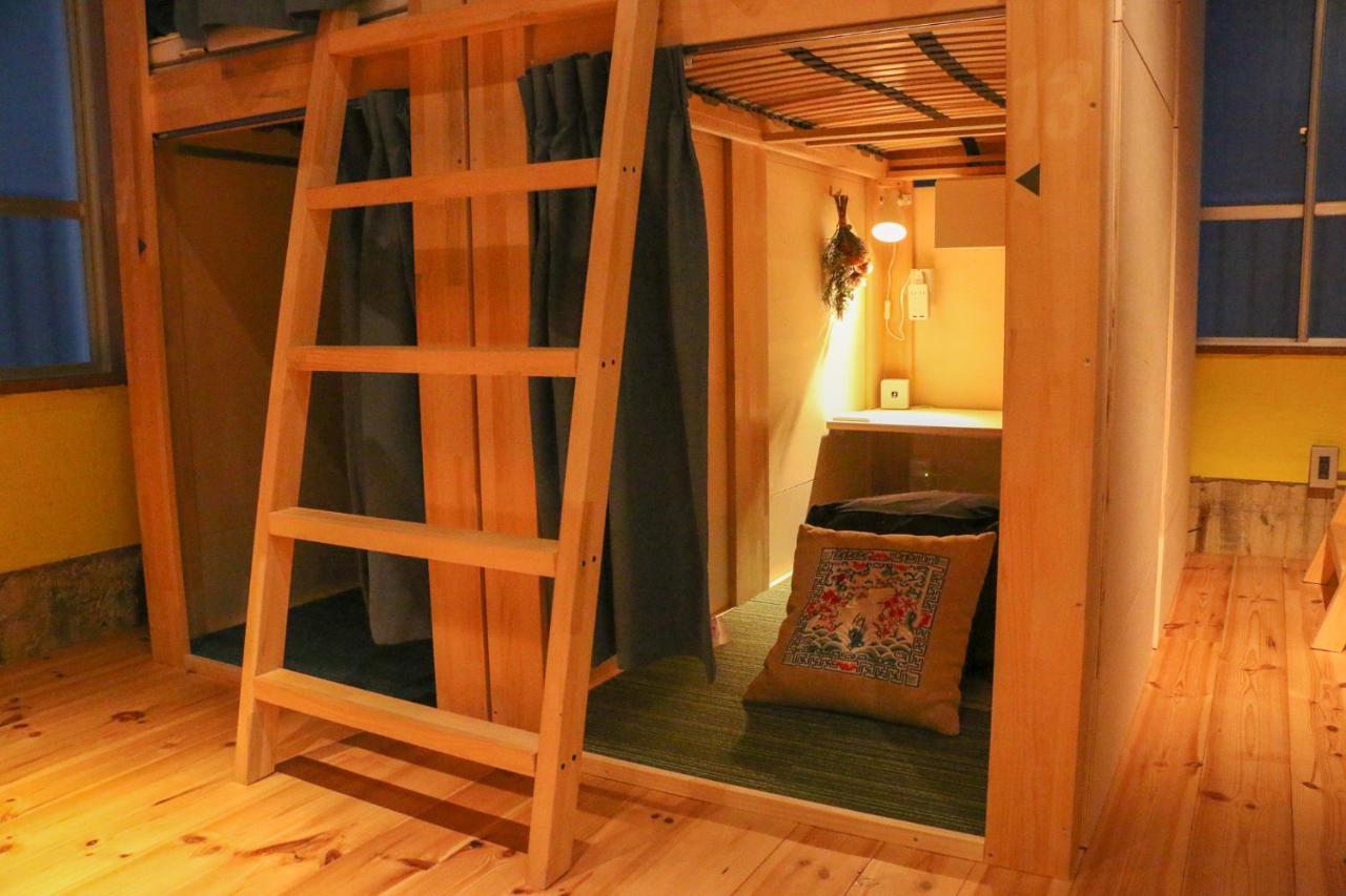 Konyamachi Guest House Kuku Takamatsu Ngoại thất bức ảnh